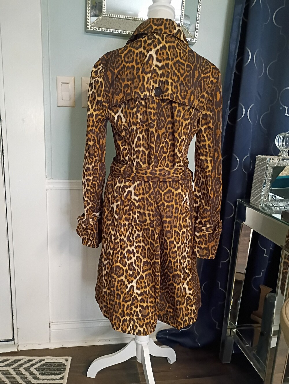 BCBGMaxAzria Leopard-Print Trench Coat in Brown and Black - Picture 11 of 16